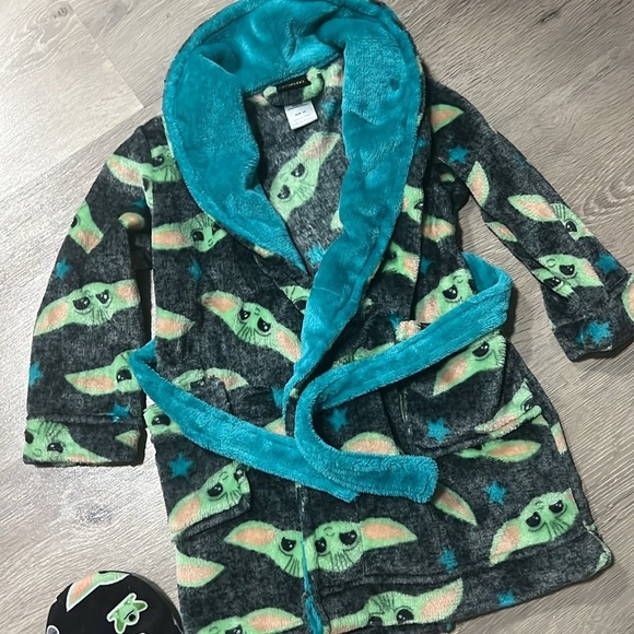 Star Wars Yoda Disney Robes and Slippers 3T Boys - Picture 2 of 4